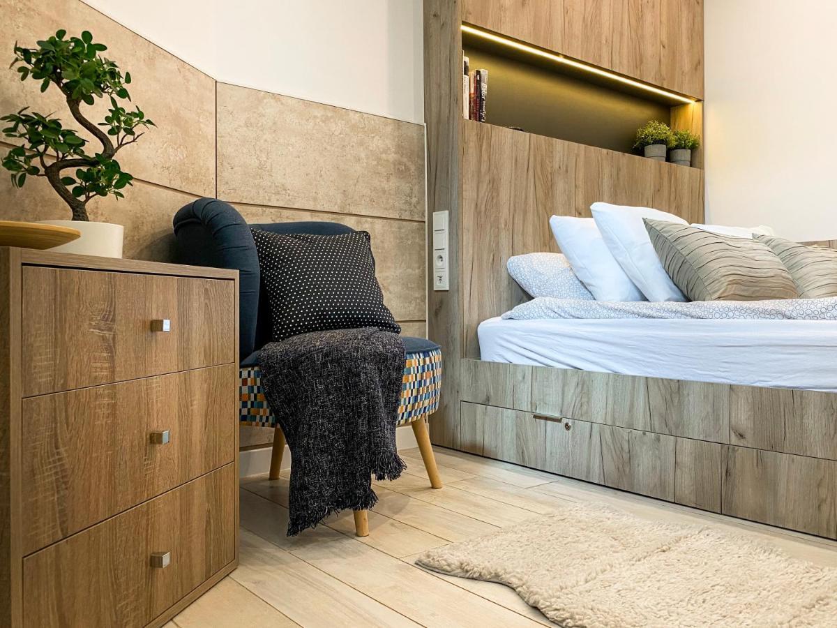 Beautiful Studio For Couples With Air Conditioning - Old Town & Main Station Cracovie Extérieur photo