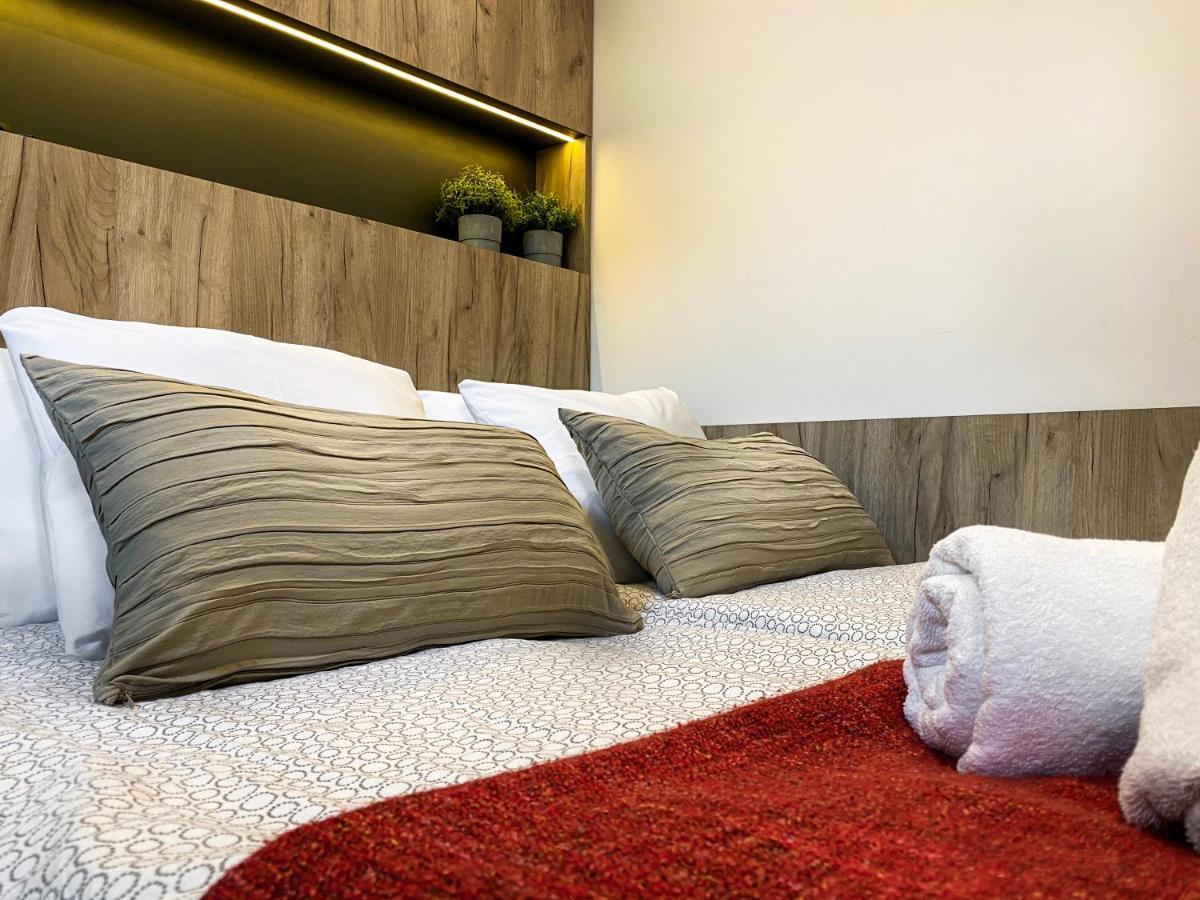 Beautiful Studio For Couples With Air Conditioning - Old Town & Main Station Cracovie Extérieur photo