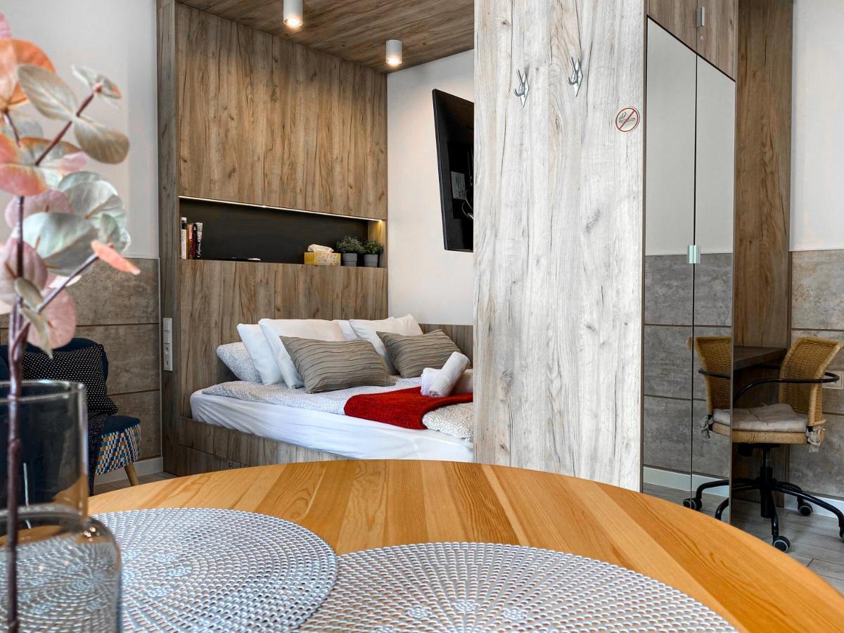Beautiful Studio For Couples With Air Conditioning - Old Town & Main Station Cracovie Extérieur photo